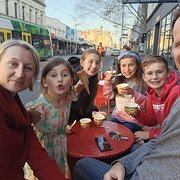 House Sitter - Eva and family 