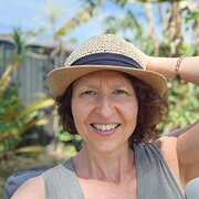 House Sitter - Reliable house & pet minder since 2012