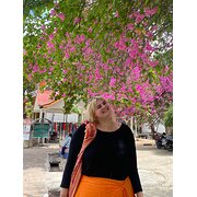 House Sitter - Fay- reliable, experienced, animal lover