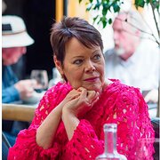 House Sitter - Retired Teacher who Love Animals