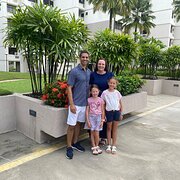 House Sitter - Reliable Pet and Housesitting Family