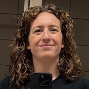 House Sitter - Quiet and Clean Professional Solo Woman