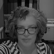 House Sitter - Responsible Pet/Home Minder