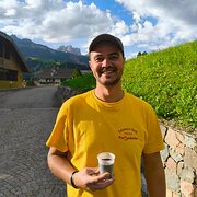 House Sitter - Josh - House & Pet Sitting