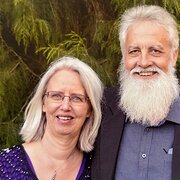 House Sitter - Mr and Ms