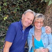 House Sitter - mature house sitters