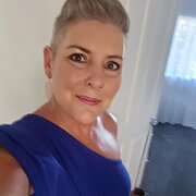 House Sitter - Experienced Pet & House Sitter.