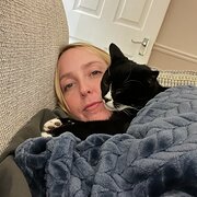 House Sitter - Nicole