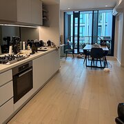 Home Owner wanting sitter in Melbourne , Victoria