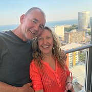 House Sitter - & Martin responsible retirees