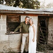 House Sitter - Leonard