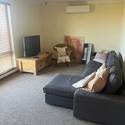Home Owner wanting sitter in Perth, Western Australia