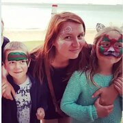 House Sitter - Experienced house sitters- family of 3 