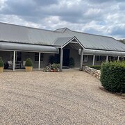 Home Owner wanting sitter in Sydney, New South Wales