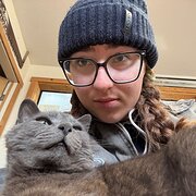 House Sitter - Rylee