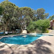 Home Owner wanting sitter in Perth, Western Australia