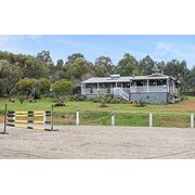 Home Owner wanting sitter in Perth, Western Australia