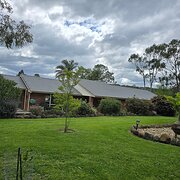 Home Owner wanting sitter in Melbourne, Victoria