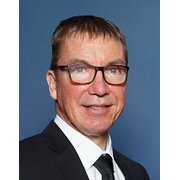 House Sitter - Tim Adam