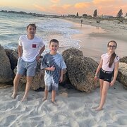 House Sitter - The Hollands 