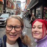 House Sitter - Mother and Daughter Team