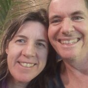 House Sitter - Caring together.