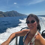 House Sitter - E & D; Your home brings us together.