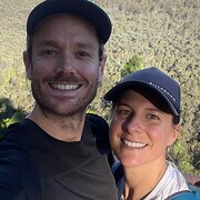 House Sitter - Experienced 5-Star House Sitters