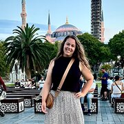 House Sitter - Your Pets’ New Best Friend