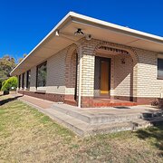 Home Owner wanting sitter in Adelaide , South Australia