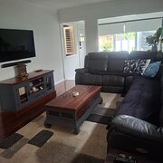 Home Owner wanting sitter in Brisbane , Queensland