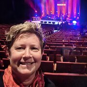 House Sitter - Looking for new furry friends