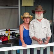 House Sitter - Steve Julie