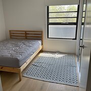 Home Owner wanting sitter in Melbourne , Victoria