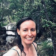 House Sitter - Laura - Caring and Clean