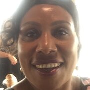 House Sitter - LaVie