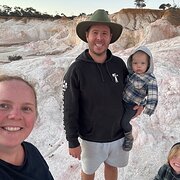 House Sitter - Harrops