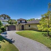 Home Owner wanting sitter in Perth, Western Australia