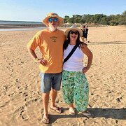 House Sitter - Home Helpers / Pet Protectors