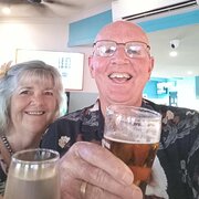 House Sitter - Nomads Retired Couple 