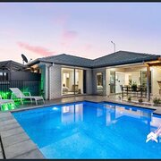 Home Owner wanting sitter in Brisbane , Queensland