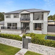 Home Owner wanting sitter in , New South Wales