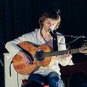 House Sitter - Quiet Melbourne University Student