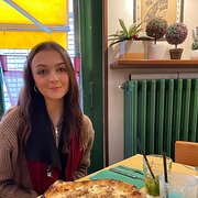 House Sitter - Elise 