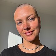 House Sitter - Amber - WFH, fit, tidy, lover of animals