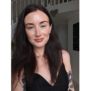 House Sitter - Nicole Wilson - 34yo professional 