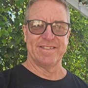 House Sitter - Chris IT Professional