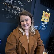 House Sitter - Caitlin