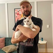 House Sitter - Filmmaker/Animal Lover