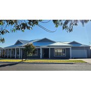 Home Owner wanting sitter in , Victoria